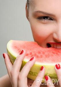 面膜女吃瓜图片大全,揭秘娱乐圈幕后趣闻