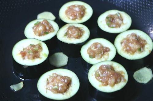 狗头瓜蒸着吃,传统美食新体验